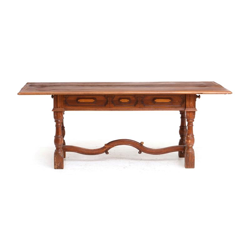 Tavolo da pranzo in noce, XIX secolo  - Auction Antiques - Cambi Casa d'Aste