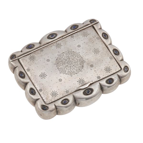 Cabochon-cut sapphire and silver box. Signed M. Buccellati - Milano - Roma - Firenze