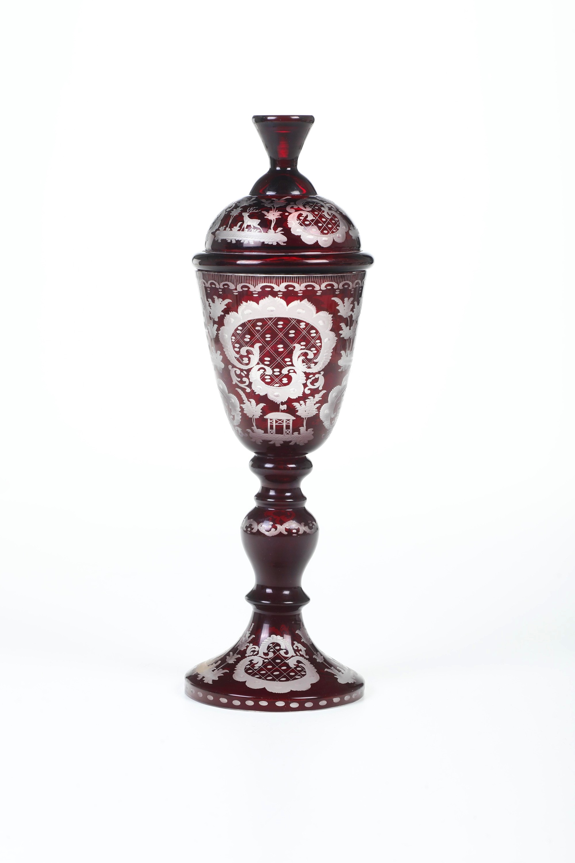 Calice con coperchio. Boemia, XX secolo.