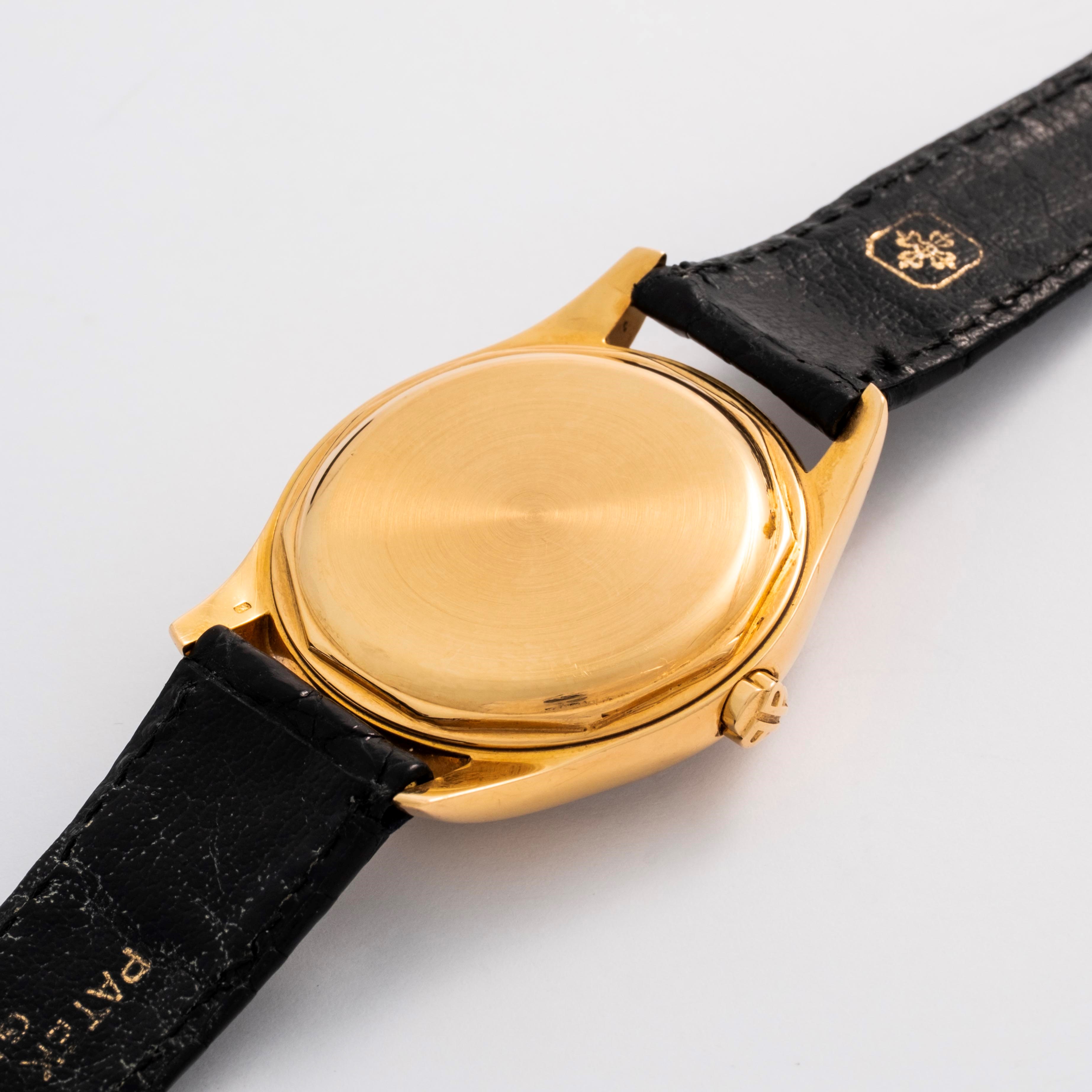 Patek Philippe - Calatrava ref. 2526, oro giallo 18k, quadrante in smalto bianco