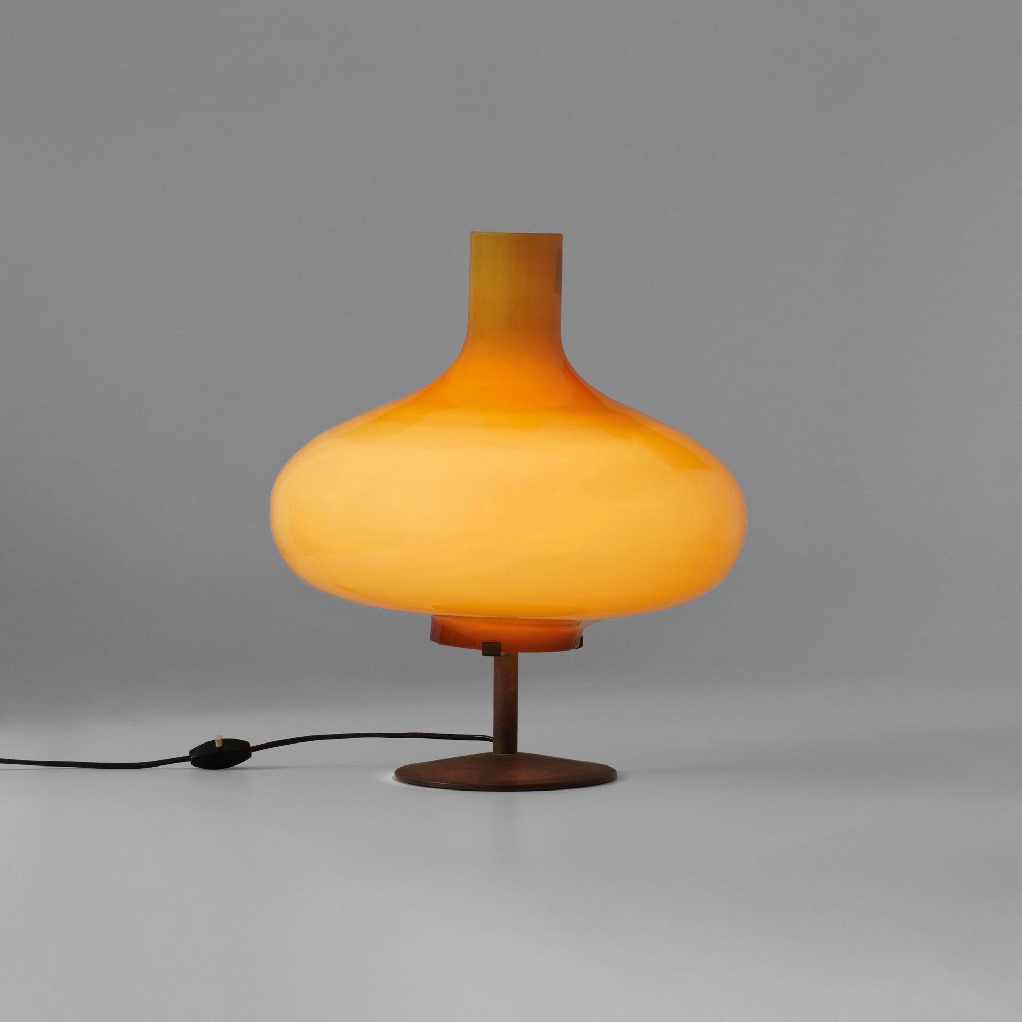 Annig Sarian - Lampada da tavolo mod. Michela, ottone e vetro colorato