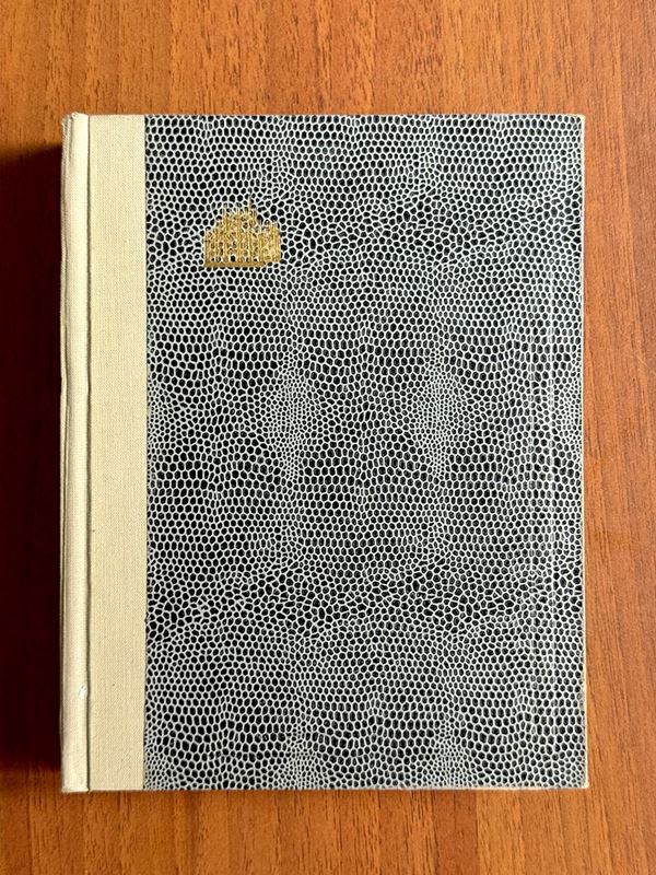 REPUBBLICA ITALIANA 1945/1956 - Collezione completa di francobolli usati di posta ordinaria in un classificatore. Ginnici con annulli non garantiti. Buona qualità.