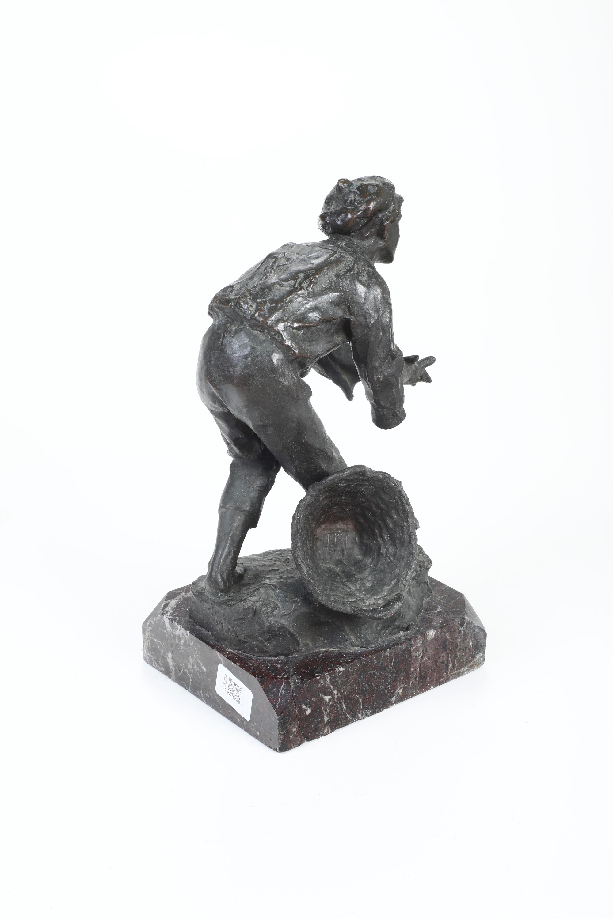 Fonditore del XX secolo, Scugnizzo con cesto