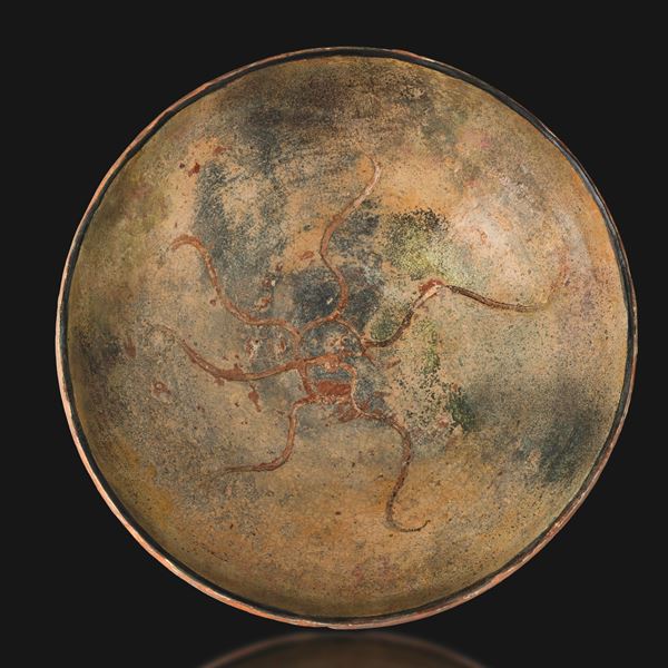 Ciotola in terracotta raffigurante sole, Persia, XV secolo