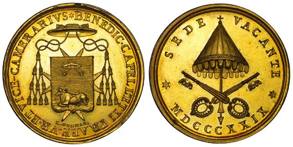 STATO PONTIFICIO. SEDE VACANTE 1829. Medaglia in bronzo dorato 1829 emessa dal Governatore di Roma e Vice Camerlengo Monsignore Benedetto Cappelletti.