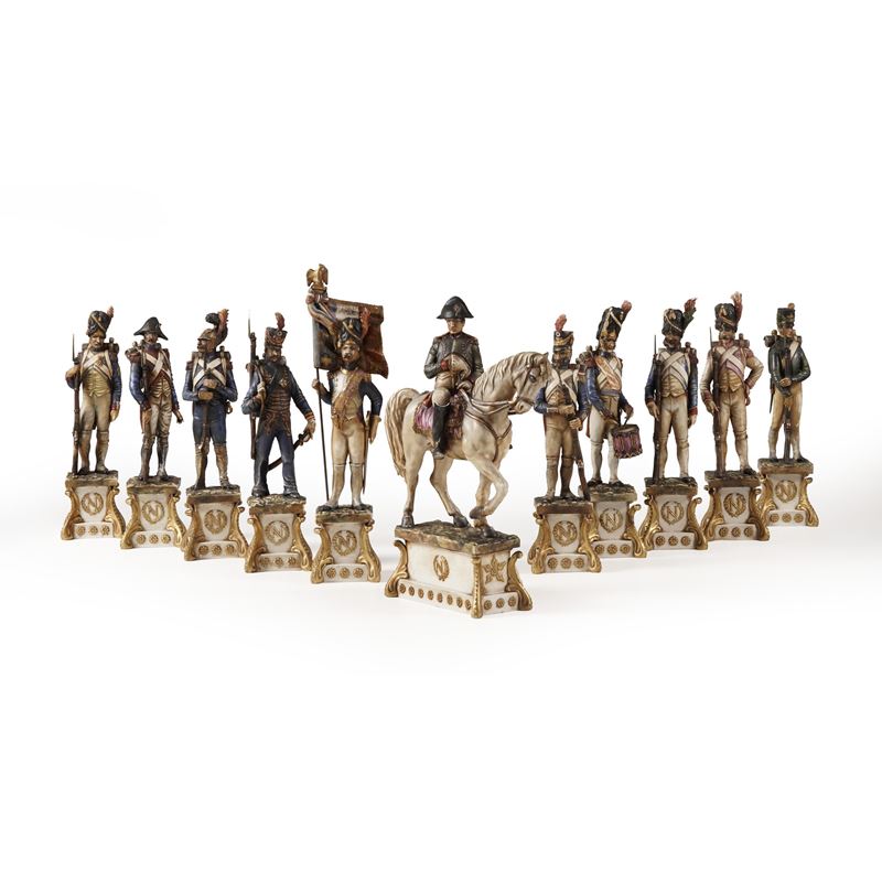 Cacciapuoti. N. 11 “Soldati” in ceramica policroma  - Asta Antiquariato - Cambi Casa d'Aste