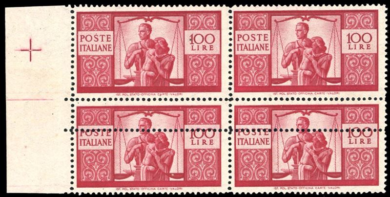 1946 - 100 lire Democratica, I lastra, dent. 14 1/4 x 14 1/4, carta grigia, blocco di quattro pos. 21-22 e 31-32, i due esemplari inferiori con doppia dentellatura orizzontale (25Ei), bordo di foglio, gomma originale integra, perfetto e di ottima qualità. Cert. E.Diena.  - Asta Filatelia - Cambi Casa d'Aste