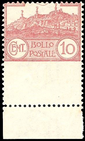1903 - 10 cent. Vedute, dentellatura orizzontale fortemente spostata in basso, senza il tassello superiore (36ca), bordo di foglio in basso, nuovo, gomma originale integra, perfetto. Raro. Cert. Raybaudi.