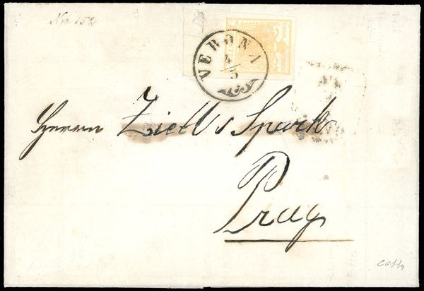 1858 - 5 cent. giallo arancio (1g), ampio bordo di foglio inferiore, perfetto, isolato su stampati da Verona 4/3/1858 a Praga. Insieme molto bello. Colla.