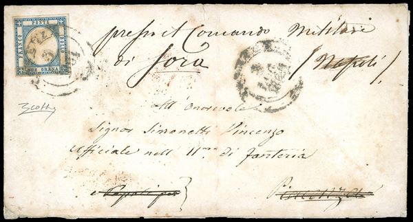 1861 - 2 grana azzurro (20b), perfetto, isolato in TARIFFA RIDOTTA PER MILITARI su lettera da Cosenza 3/7/1861 a Piacenza, rispedita a Sora. Sebbene il destinatario fosse un ufficiale e la tariffa ridotta fosse riservata ai militari di truppa, l'affrancatura venne ugualmente ritenuta valida e la lettera non fu tassata. Rarità del settore. Cert. Colla "uno dei due casi a me noti con questa affrancatura diretta a un militare".