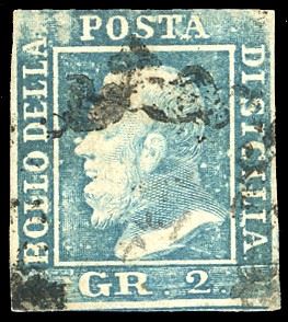 1859 - 2 grana azzurro chiaro, II tavola, stampa recto-verso con a tergo un'impronta invertita di un francobollo da 2 grana azzurro pallido, III tavola (7k), usato, tre ottimi margini, leggermente corto in alto. Estremamente raro, pochissimi esistenti. Cert. A.Diena.