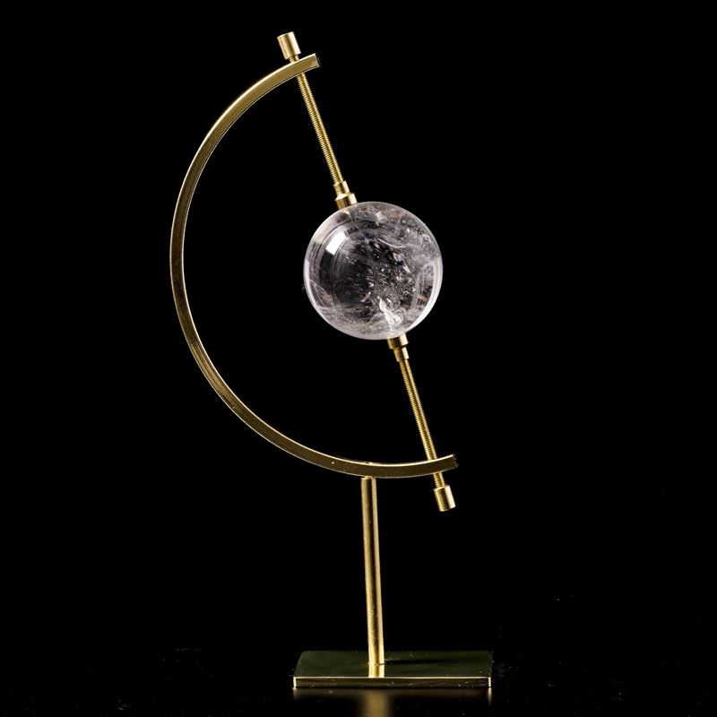 Sfera di quarzo ialino di alta qualità. (Cristallo di rocca)