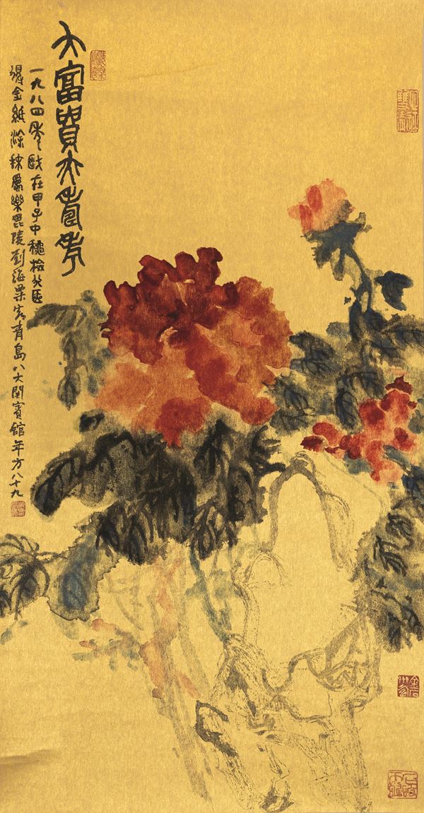 Scroll raffigurante peonie a fondo oro con iscrizioni e sigilli, Cina, Dinastia Qing, XIX secolo