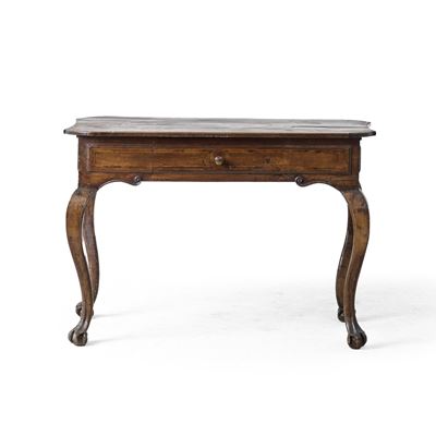 Tavolo Luigi XV, XVIII secolo, legno intagliato