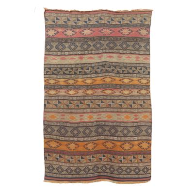 Tappeto del Turkmenistan, parte a kilim e parte a ricamo, inizio XX secolo
