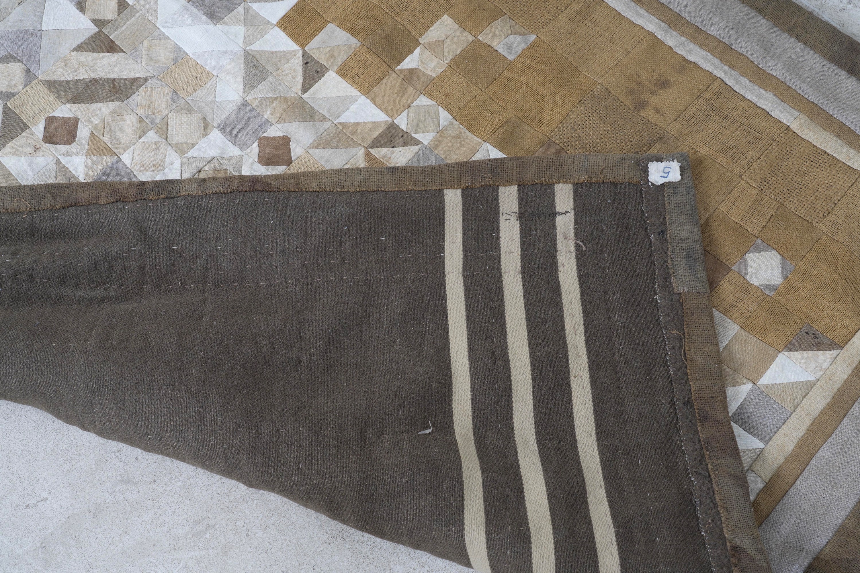 Due arazzi moderni firmati E. Foster