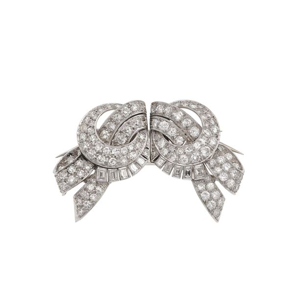Cusi. Spilla douette con diamanti