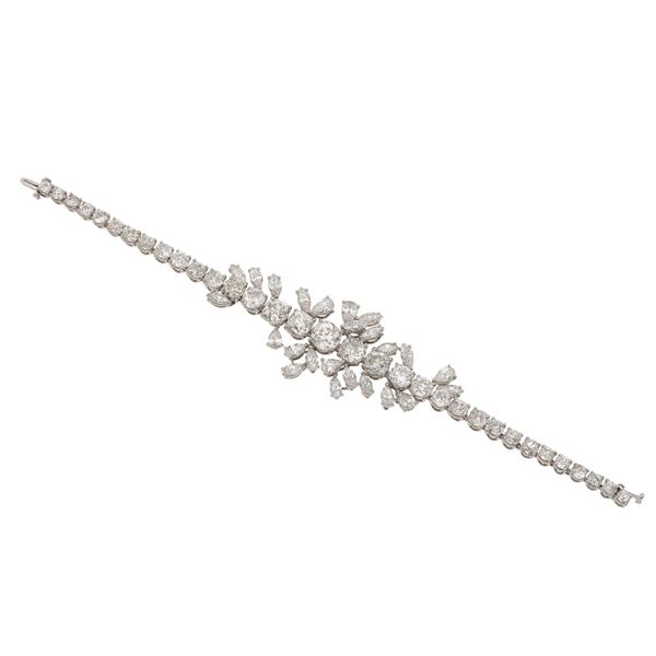 Diamond and platinum bracelet. Hallmark for Cusi, Milano (20MI)