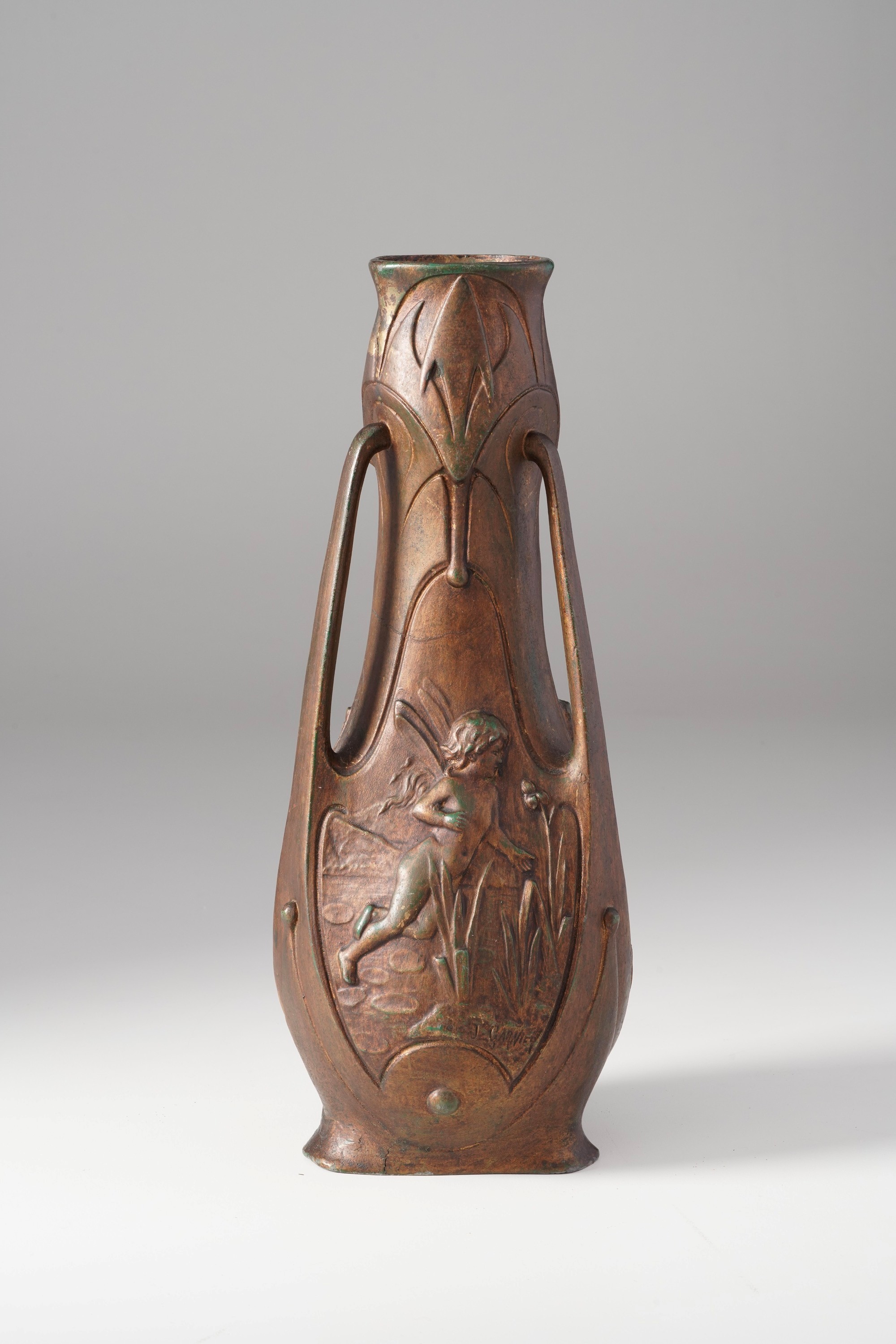 Vaso Decorativo in Metallo, Firmato J. Garnier