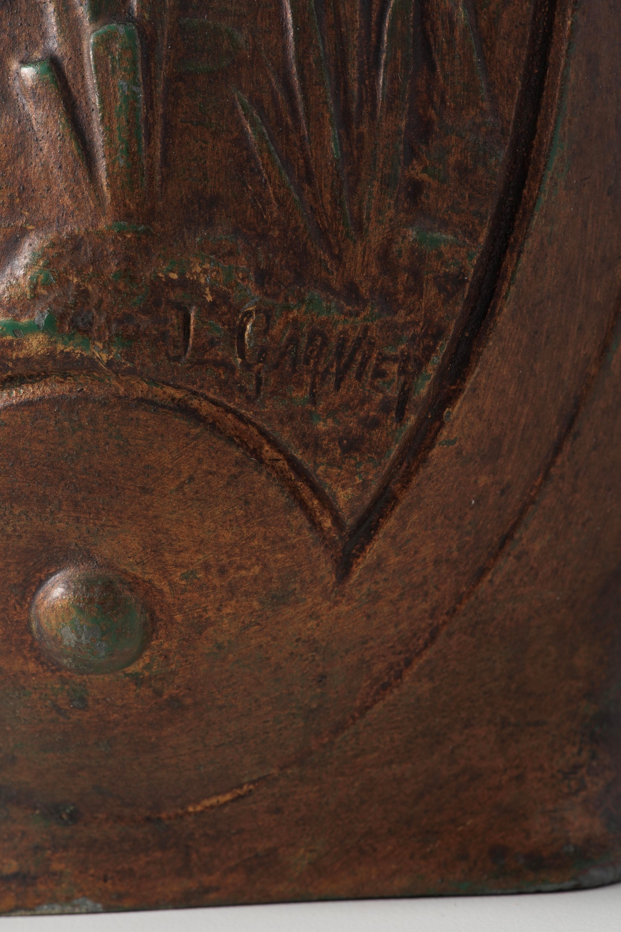 Vaso Decorativo in Metallo, Firmato J. Garnier