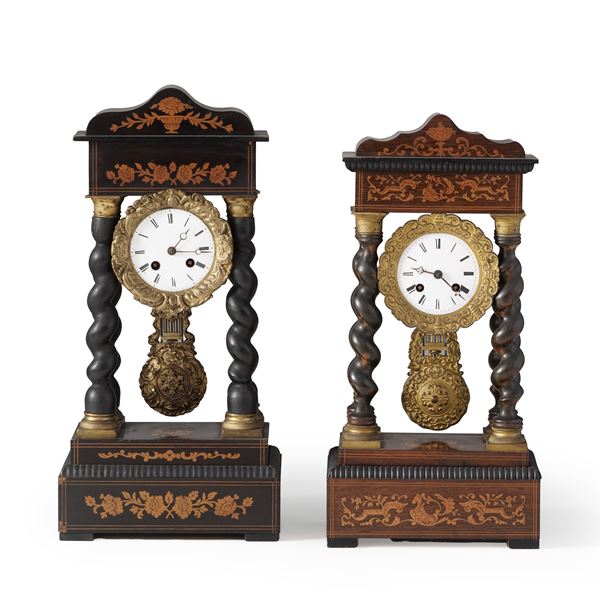 Due pendole a portico Carlo X. XIX secolo