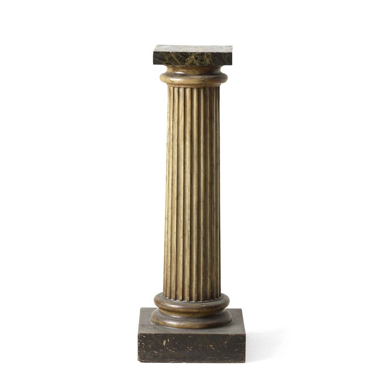 Piccola colonna in legno laccato  - Asta Antiquariato - Cambi Casa d'Aste