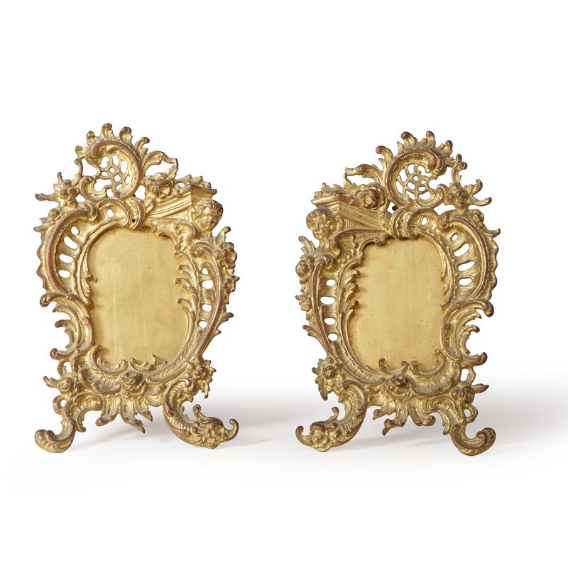 Due cornici in metallo dorato  - Auction Antiques - Cambi Casa d'Aste