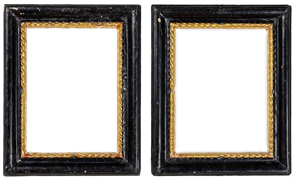 Coppia di cornici. Roma XVIII secolo