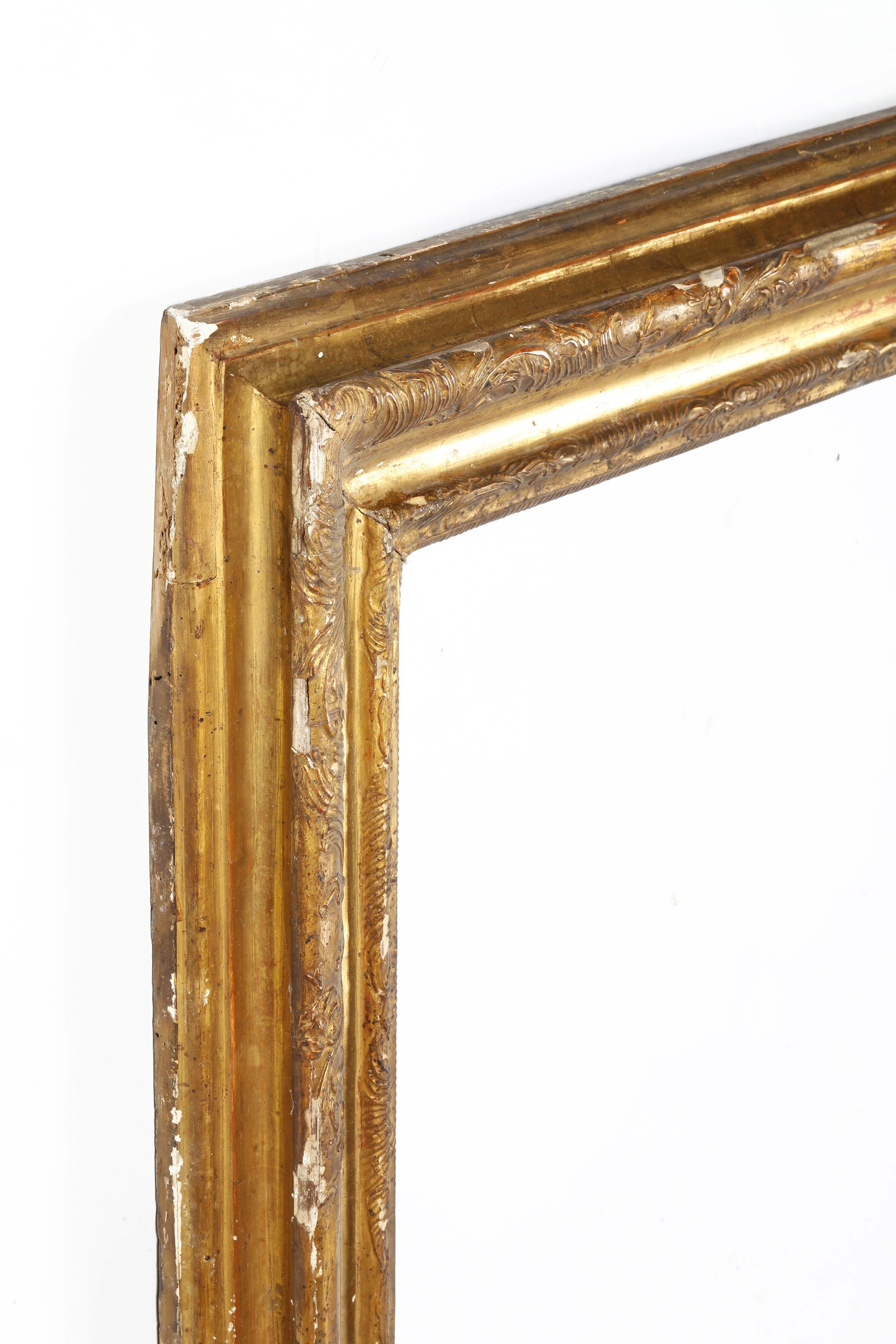 Cornice per specchio, legno dorato e pastiglia, Italia XVIII secolo