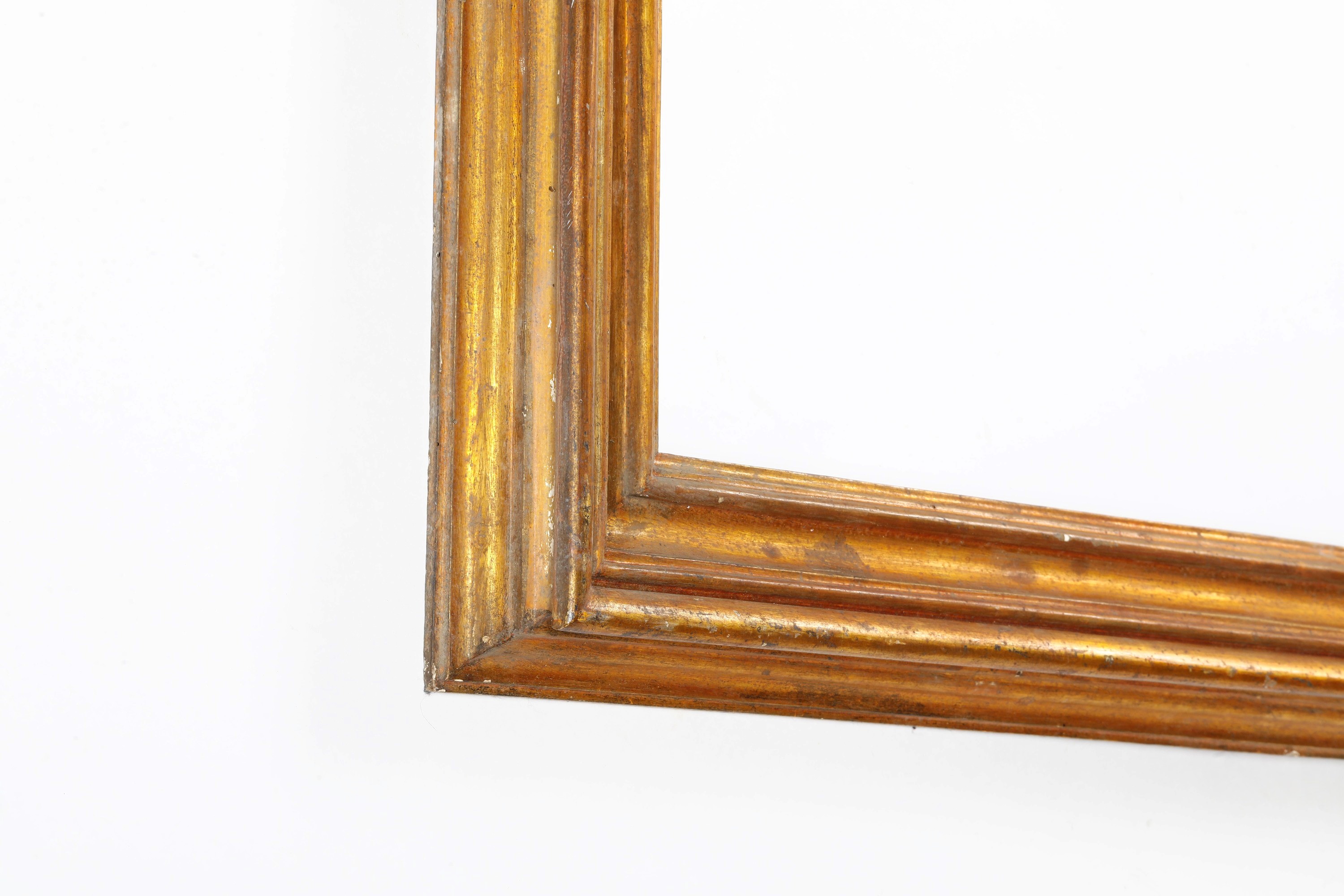 Cornice a sagoma, legno dorato, Italia centrale XVIII-XIX secolo