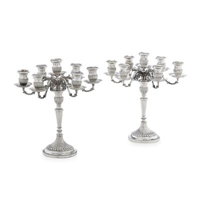 Argenteria artistica fiorentina del XX secolo, Coppia di candelabri a sette fiamme in argento fus...