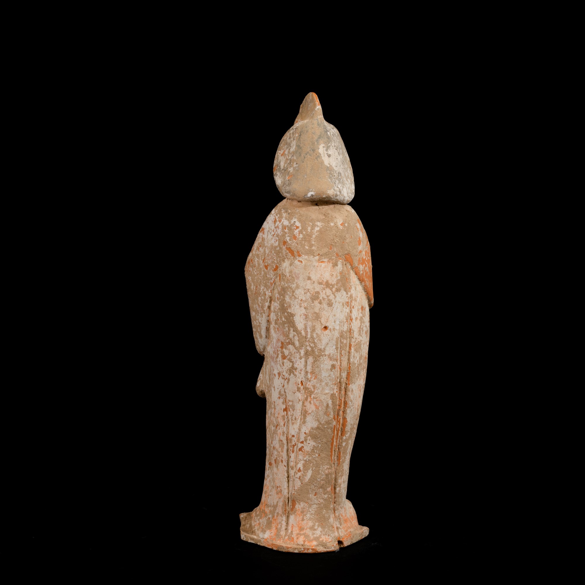 Figura di dama di corte, terracotta, Cina, Dinastia Tang (618-907 d.C.)