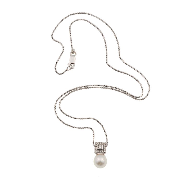 Diamond, cultured pearl and gold necklace  - Auction Jewels - Cambi Casa d'Aste