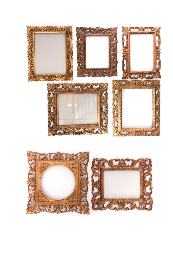 Lotto di 7 cornicette dorate