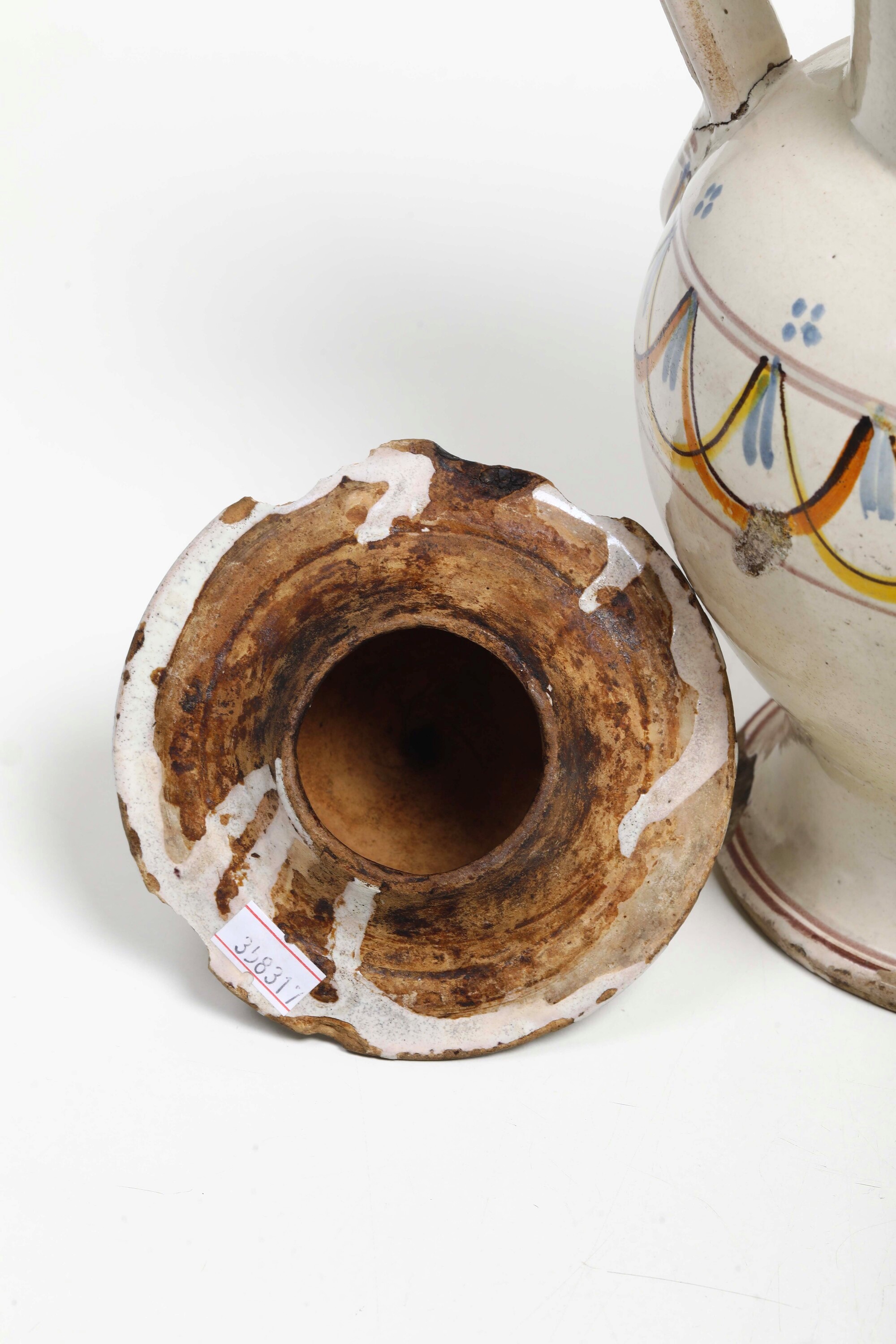 Manifattura di Grottaglie (Puglia), Vaso biansato con coperchio, maiolica, XIX secolo