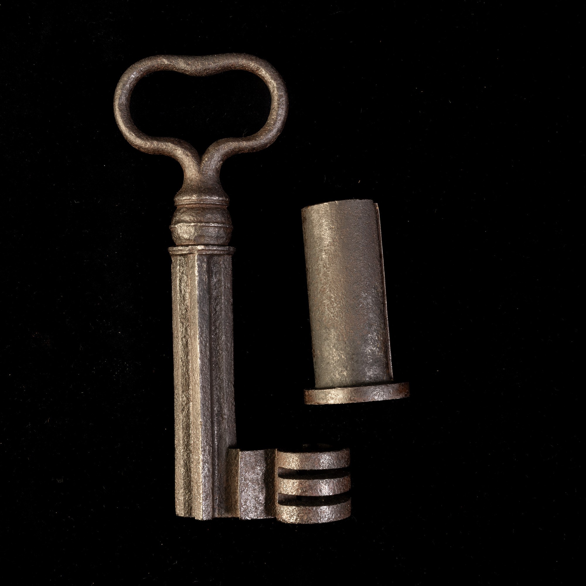 Chiave da forziere in ferro forgiato, Italia, fine XVIII secolo