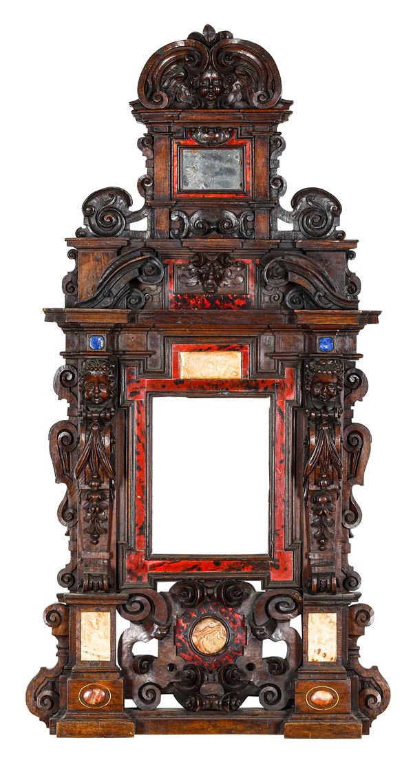 Cornice a edicola architettonica. Italia XIX secolo