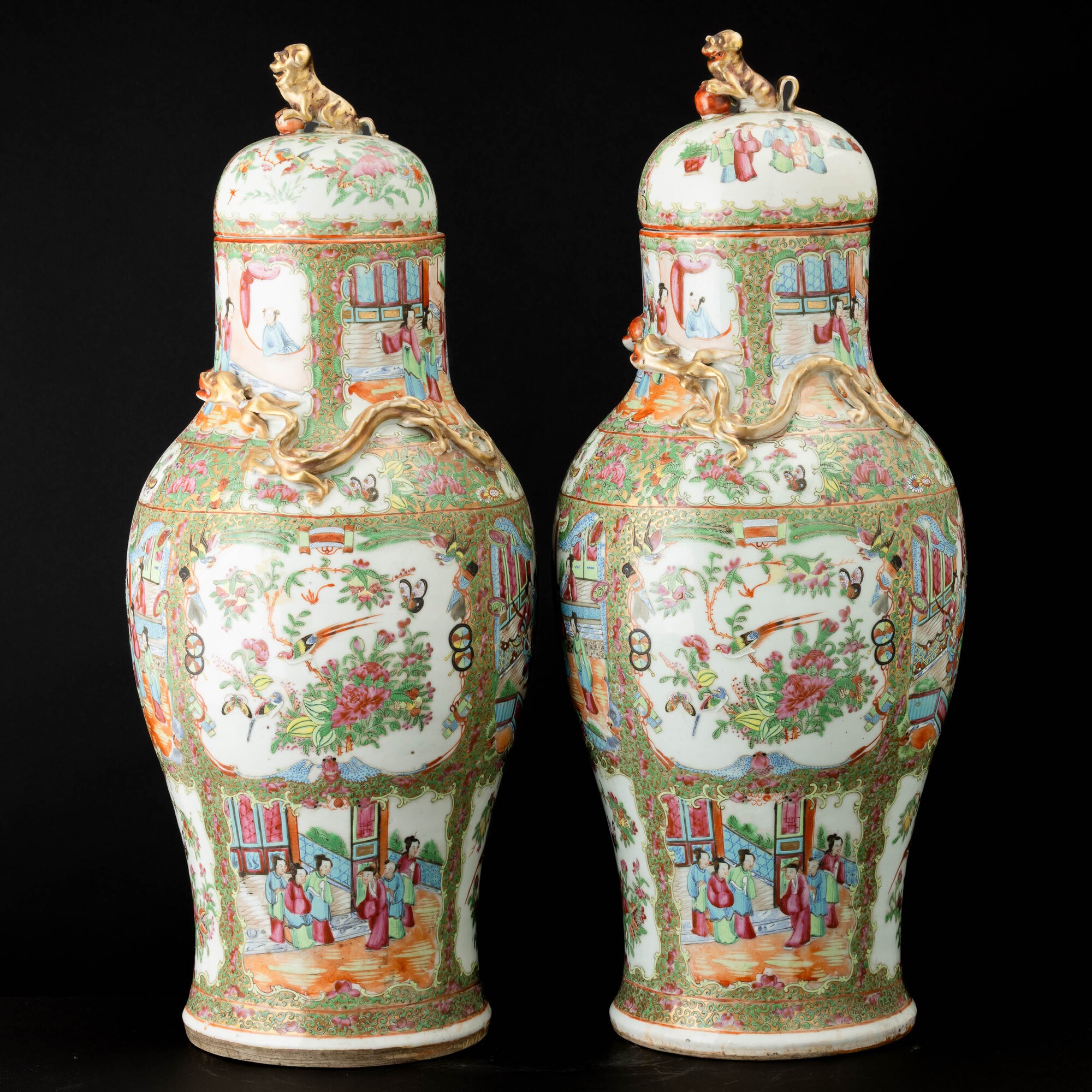 Coppia di potiche in porcellana Canton, Dinastia Qing, XIX secolo