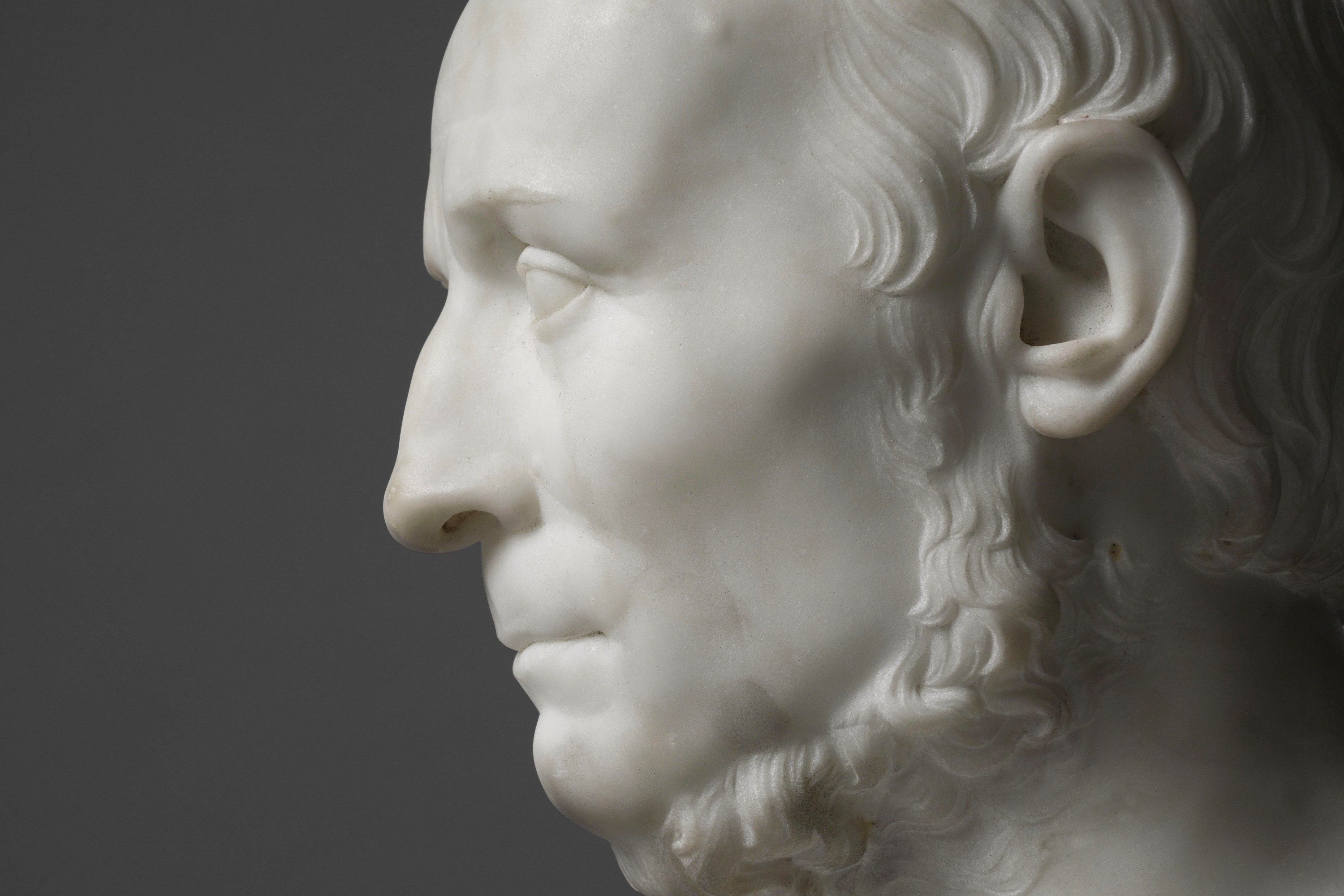 Odoardo Fantacchiotti, Busto virile “all’antica”, marmo bianco su base tornita in marmo nero