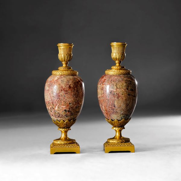Coppia di cassolettes in diaspro, nello stile di Matthew Boulton, Inghilterra, XIX secolo