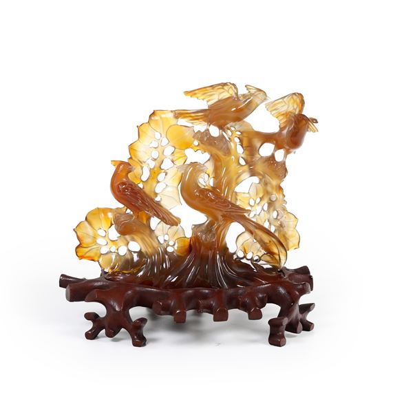 Figura di volatili in agata, Cina, XX secolo