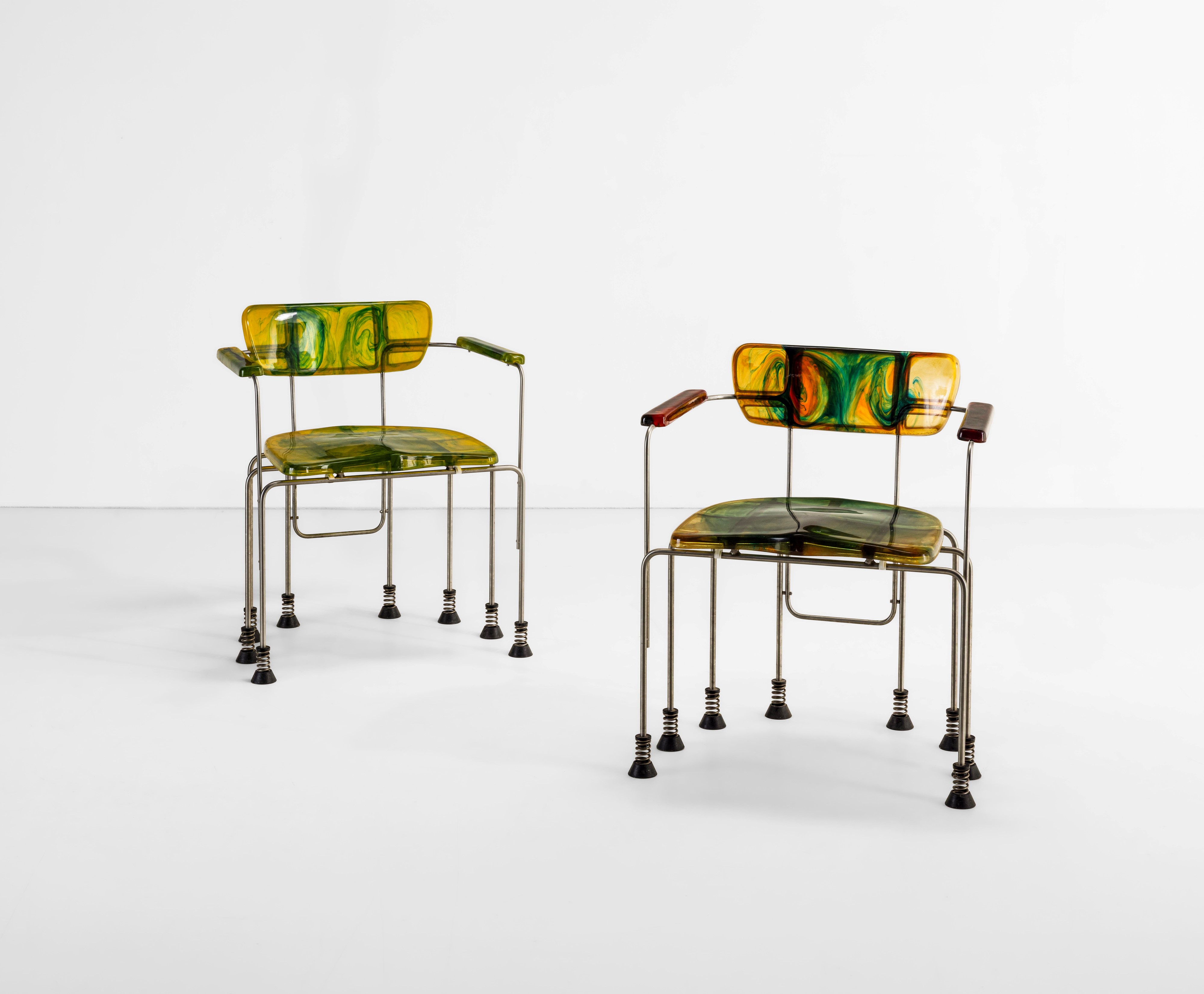 Gaetano Pesce - Due poltrone mod. 544 Broadway, acciaio cromato e resina epossidica, 1993
