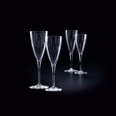 Baccarat, Servizio di calici “Dom Pérignon”, cristallo inciso all’acido (Francia)