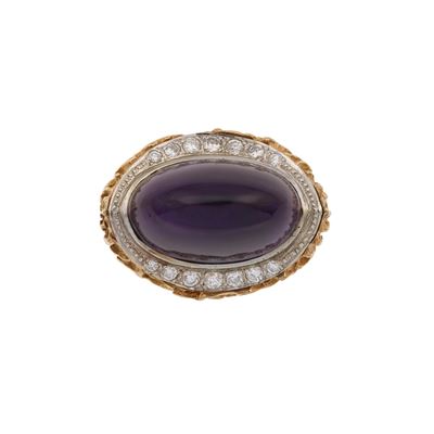 Anello con Ametista Taglio Cabochon e Diamanti