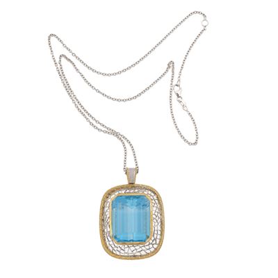 Pendente con Acquamarina di Ct 30.00 Circa