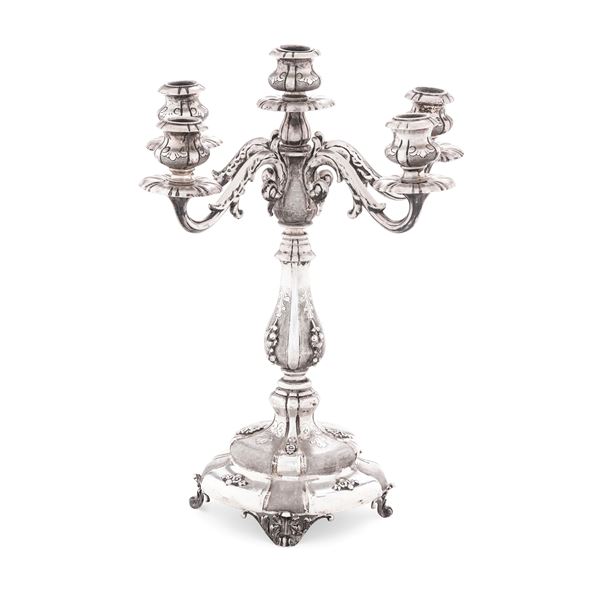 Candelabro neobarocco. Argenteria artistica italiana, marchio con fascio littorio in uso dal 1935 al 1945