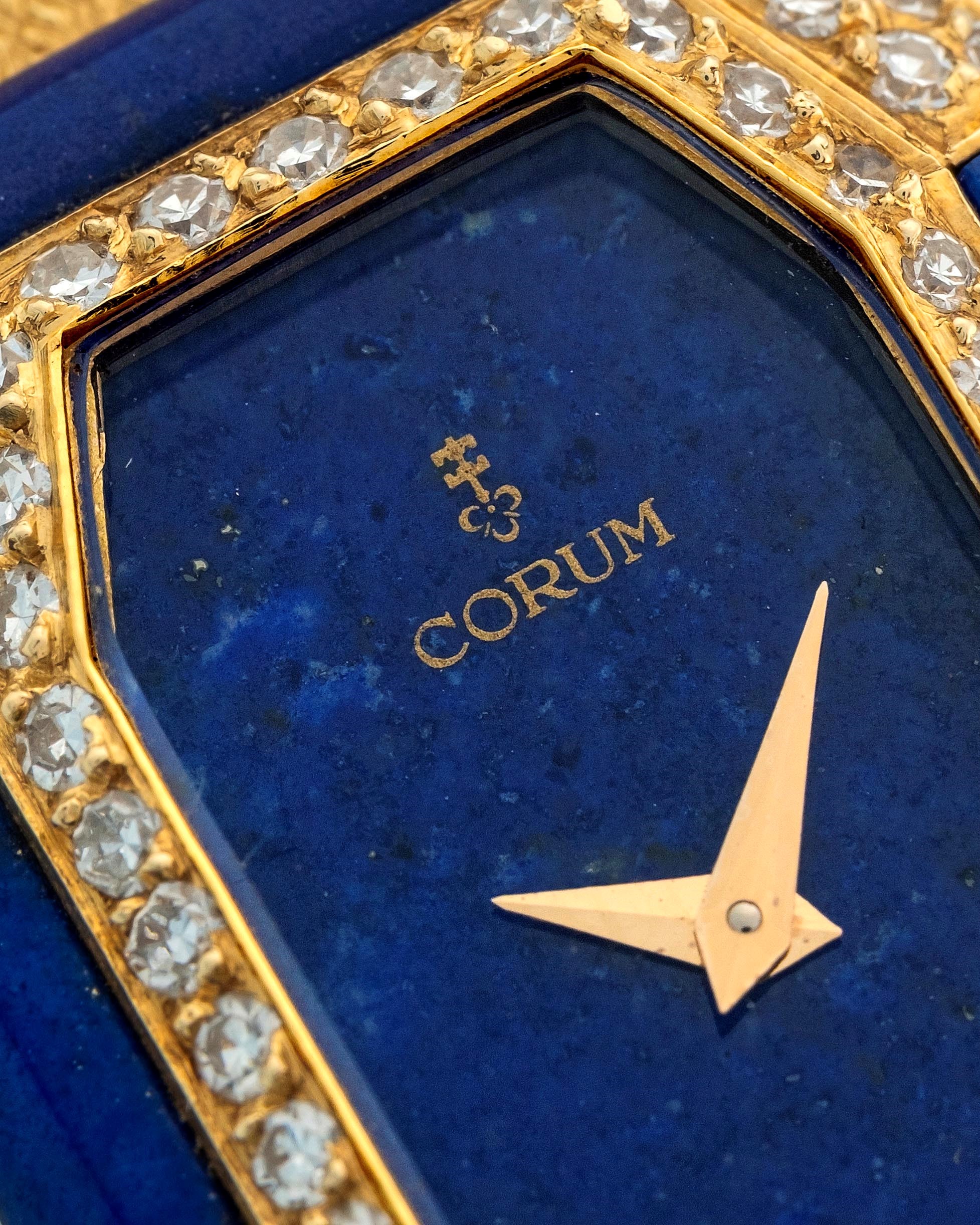 Corum - Lady Lapis, orologio da polso in oro giallo 18k con lapislazzuli e diamanti, circa 1980