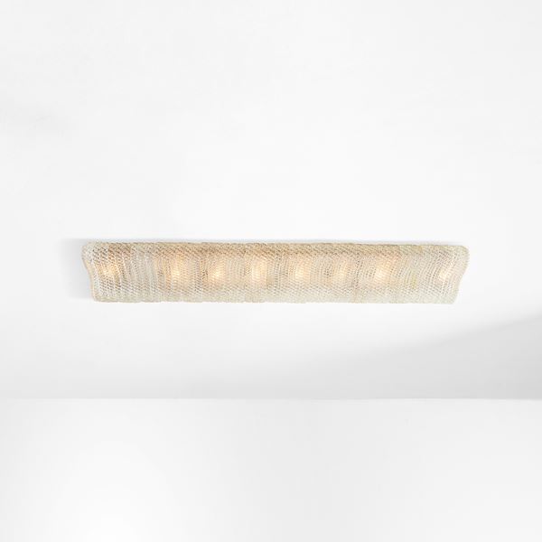 Grande lampada a plafone