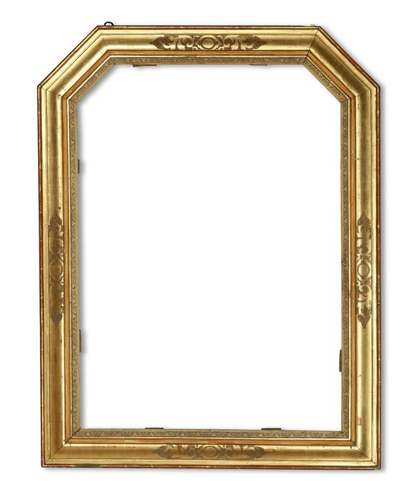 Cornice. Italia XVIII secolo