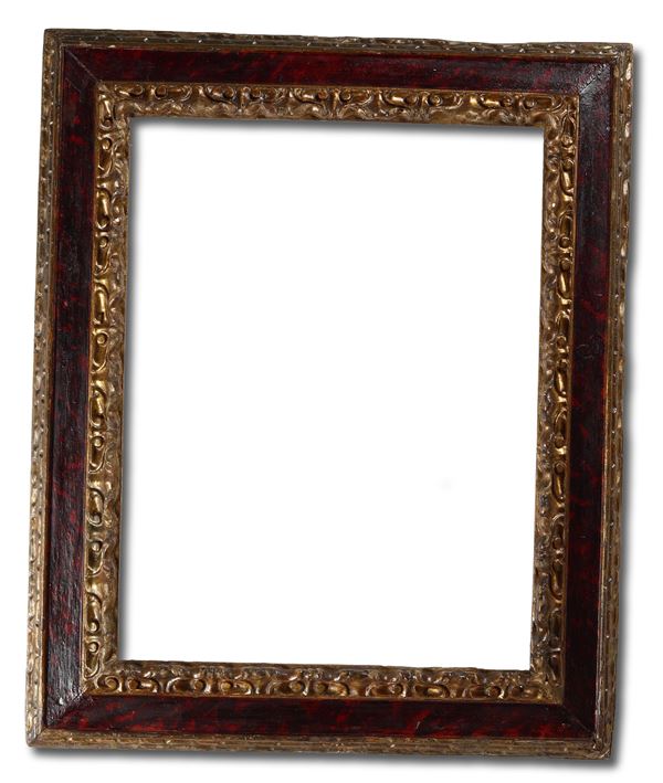 Cornice. Italia centrale XVIII secolo